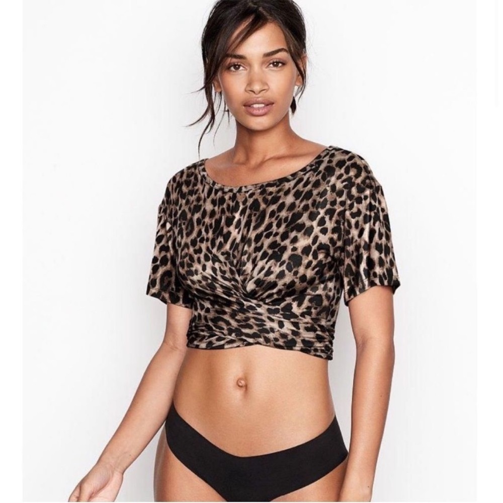 Heavenly by Victoria's Secret • Cropped Animal Print Tee